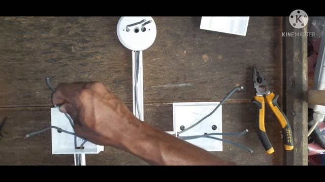 two way switching explained # how to wire 2way light switch (mr.electrician) смотреть онлайн