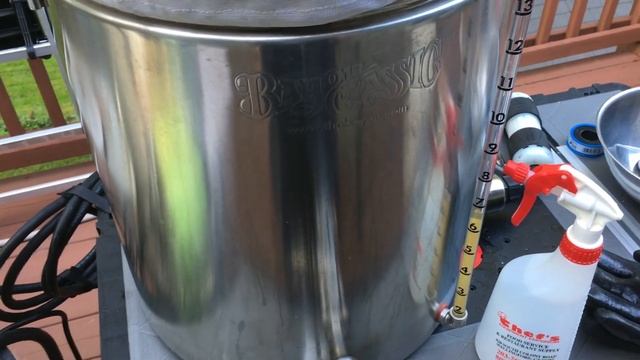 Wet Hopped Pale Ale Brew Day! смотреть онлайн