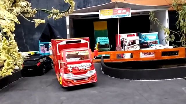 Bos black team modif truk di rebecca concept 😱 || versi miniatur truk || смотреть онлайн