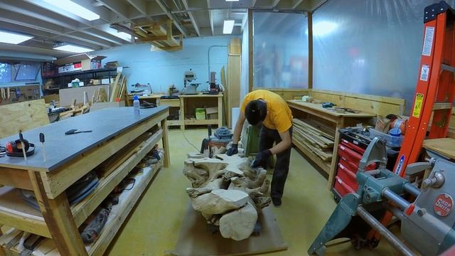 Stump Coffee Table [Kintsugi] смотреть онлайн