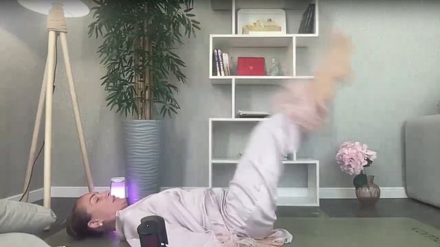 Первая Чакра Муладхара | Кундалини йога с Юлией Чай смотреть онлайн