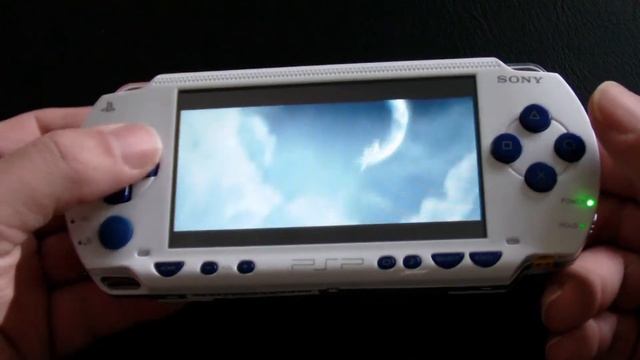 Custom Star Wars R2-D2 White Blue Sony PSP 1000 PlayStation Portable (MINT) смотреть онлайн