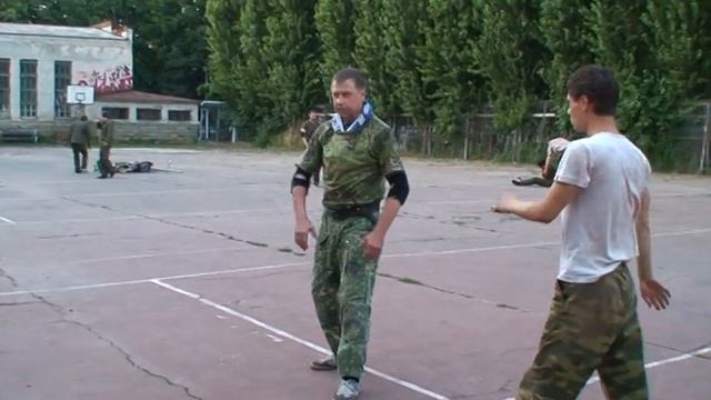 Рукопашный бой,школа А.Донцова тел:8916 6101682 смотреть онлайн