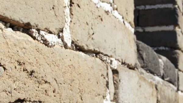 Power up 3_Unit 5_ page 62_05 Cross-curricular_ MAterials and properties