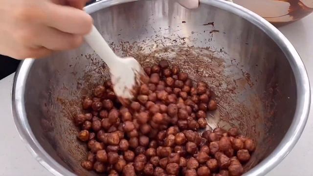 헤이즐넛쇼콜라 만들기 । 누아제트쇼콜라 । 초콜릿 공방 브이로그 । 수제초콜릿 । 20대 창업 । 스마트스토어 준비 смотреть онлайн