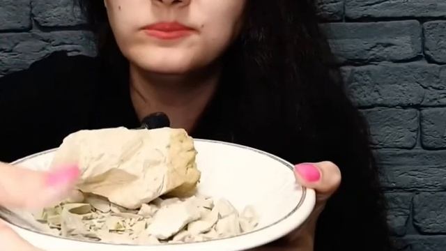 Asmr/ глинкааа/ асмр/ Уральская глина/ глины/ мукбанк 🤍🤍🤍❤️ смотреть онлайн