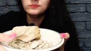 Asmr/ глинкааа/ асмр/ Уральская глина/ глины/ мукбанк 🤍🤍🤍❤️