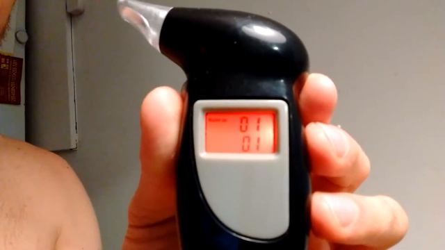 Breathalyzer Alcohol Tester - Breath Alcohol Test Digital Display смотреть онлайн