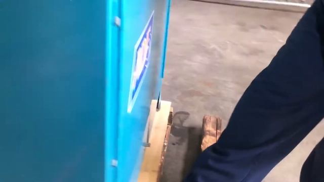 ADF Systems Glovebox Heated Parts Washer with Two Spray Guns смотреть онлайн