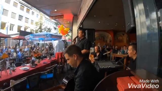 Tapas bar el Castillo Koblenz смотреть онлайн