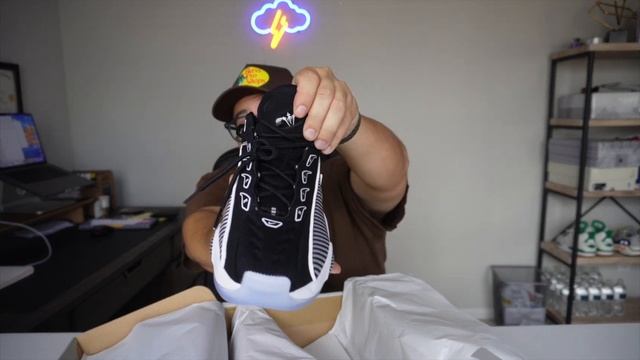 Nike NOCTA Glide review / On-Feet look смотреть онлайн