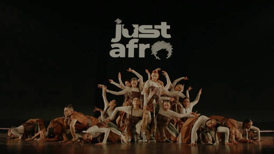 Just Afro # Eva Under Fire - Blow смотреть онлайн