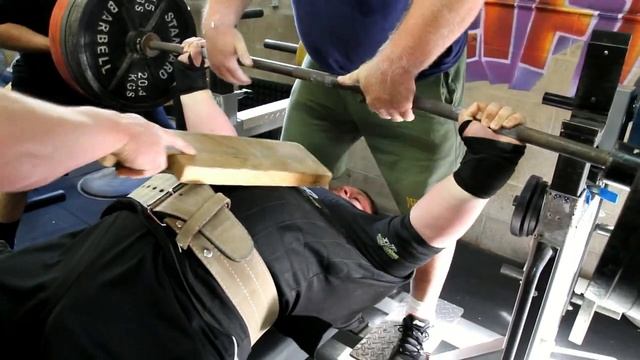 Team Super Training: Bench Night 4-21-2011 With Commentary