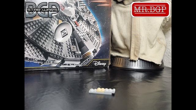 Lego Millennium Falcon Build Part Three #starwars #legostarwars #stopmotion #lego смотреть онлайн