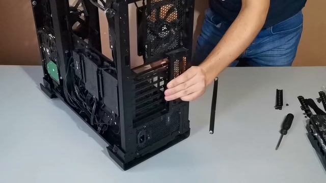 Montando GPU Vertical (PHANTEKS VERTICAL GPU BRACKET) -LoHi Tech- смотреть онлайн