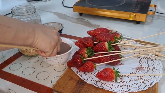 Хит!Клубника в шоколаде смотреть онлайн