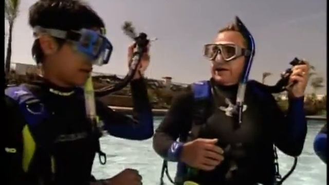 PADI Open Water Diver Course 1 of 5 смотреть онлайн