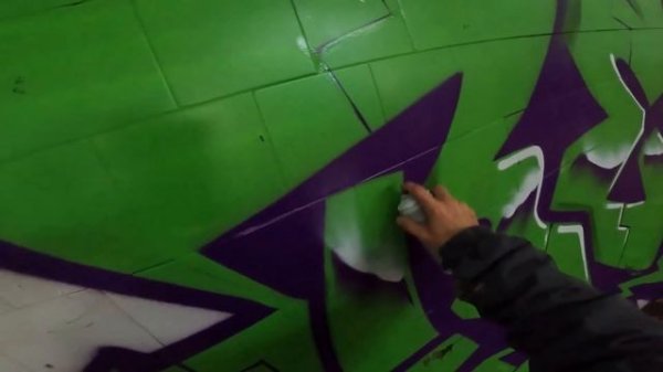 Graffiti bombing . Tagging and Throwups. Oneline throws . Rebel813 4K 2022