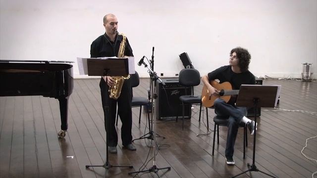 Bistro Fada - Stephan Wrembel - Rodrigo Pinto sax смотреть онлайн