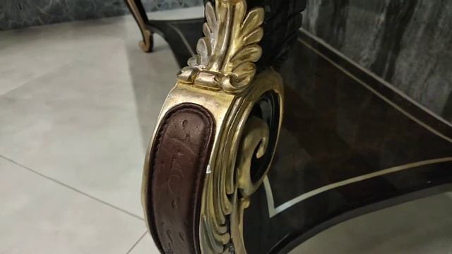 TURRI TC191L журнальный стол Baroque