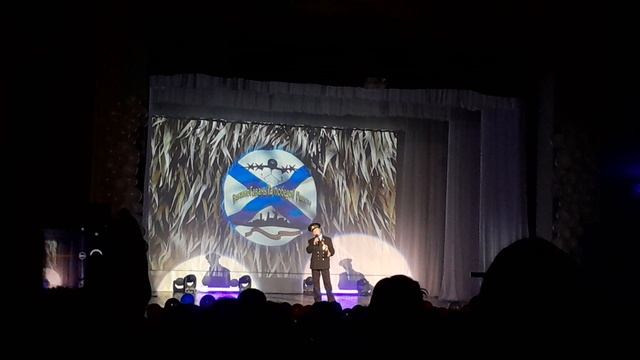 Во имя павших и живых