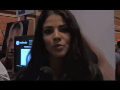 CES 2011 - VoomoteOne iPhone Universal Remote смотреть онлайн