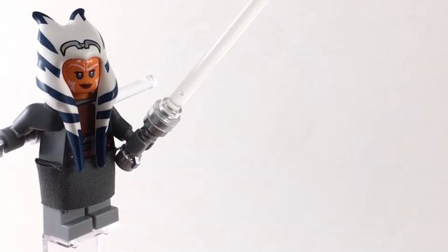 How To Build A LEGO Ahsoka Tano from Star Wars: Rebels смотреть онлайн