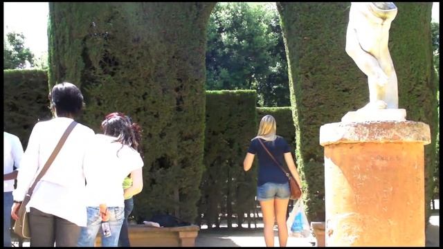 BARCAM11 - Barcelona Off the Beaten Path - Awesome Parc del Laberint d'Horta смотреть онлайн