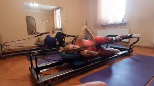 Тренировка на реформере. Комплекс упражнений.