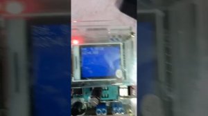 ТВ Samsung UE40F6500 щелкает не включается