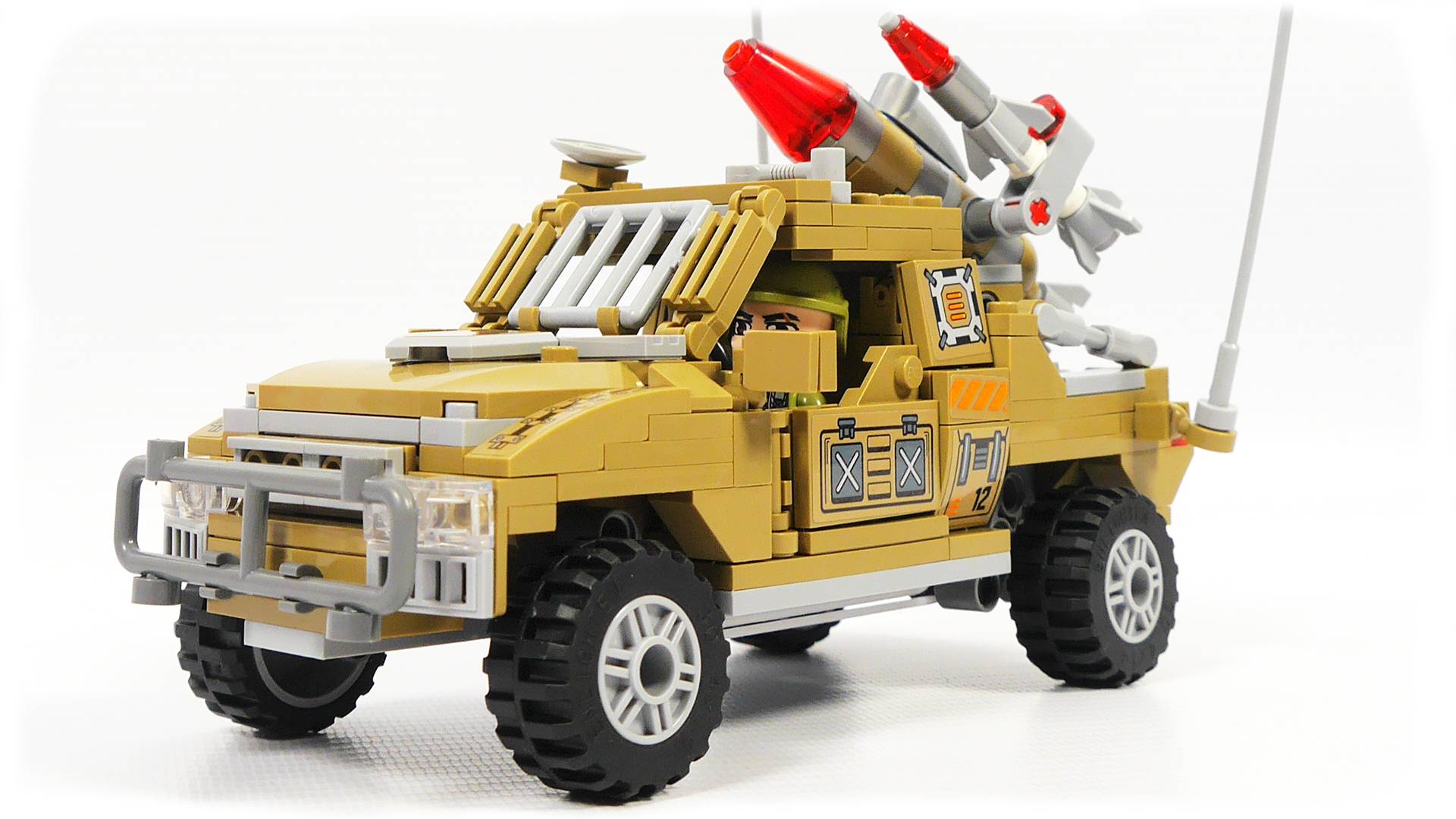 Собираем боевой пикап из лего - конструктор Qman Thunder Mission Special Elite 22012 смотреть онлайн