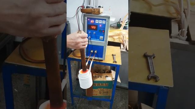 JL-15KW Induction Melting Furnace for Iron Steel Platinum смотреть онлайн