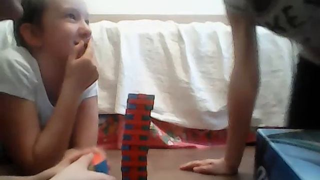 Хотите посмотреть как мы загадывали Даше? Тогда смотрите "Загадываем желание Даше"!! смотреть онлайн