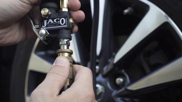 FlowPro™ Tire Inflator Gauge by JACO | Best Mechanical Tire Inflator смотреть онлайн