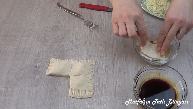 5 DAKİKADA ❗ Milföyden ÇITIR ÇITIR Simit BÖREK смотреть онлайн