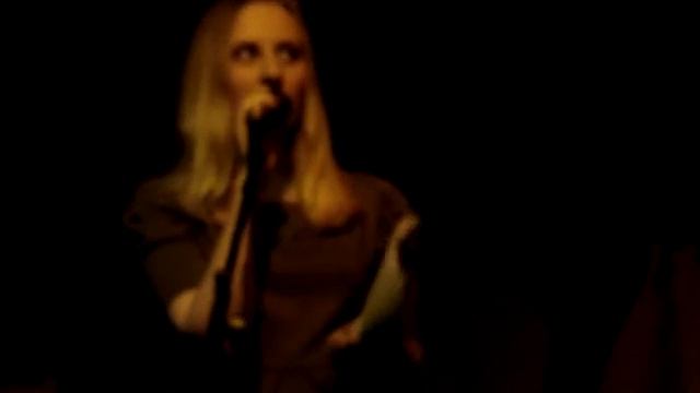 Яна Никиташ - Мы с тобой не смогли проститься @ Подполье смотреть онлайн