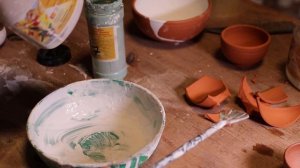 Как покрывать керамику глазурью для смачных результатов.