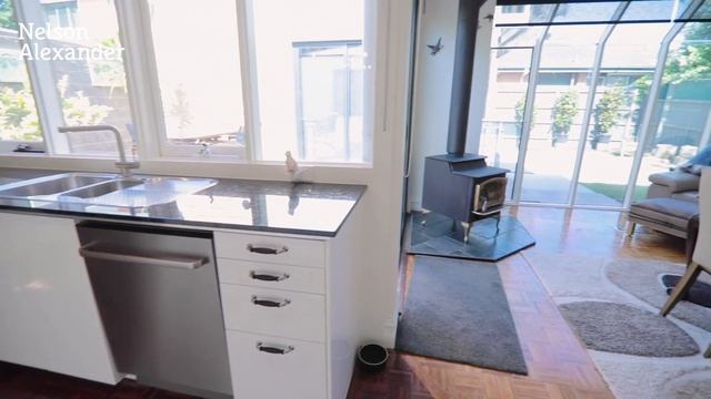 19 Bayview Avenue, Hawthorn East For Sale by Chris Ewart of Nelson Alexander