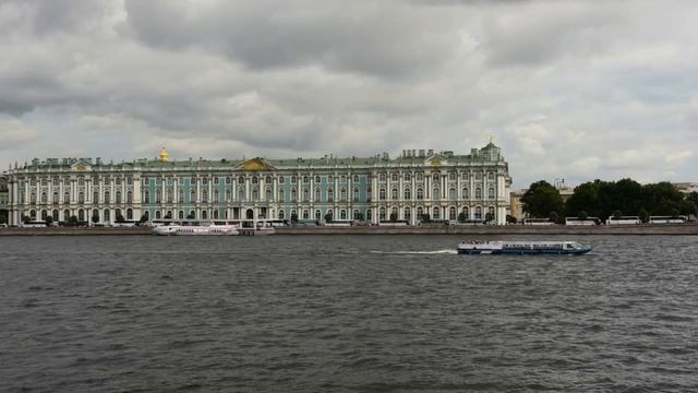 Прогулка по центру Петербурга в уикенд смотреть онлайн