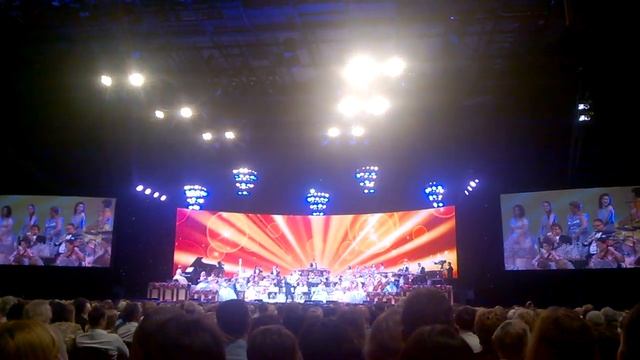 André Rieu - Mūsų dienos kaip šventė (Lithuania 2014 06 03) смотреть онлайн