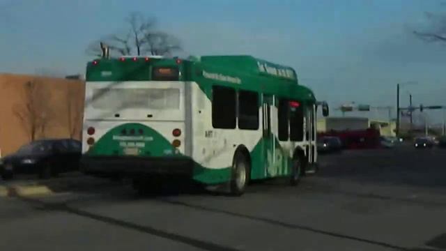 Arlington Transit (ART) 2010 NABI 35-LFW CNG #5069 @ Pentagon City OUT OF SERVICE смотреть онлайн