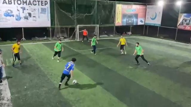 ЛАВКА Умара за Развитие спорта !!! Шамиль наш местный бомбардир