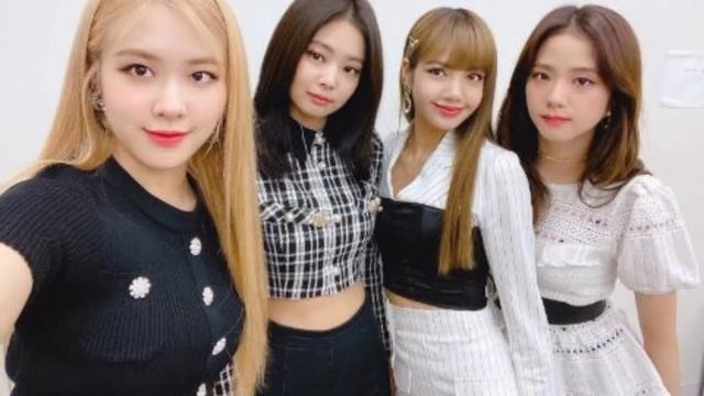 маленькая цитата с blackpink (видел моё!) смотреть онлайн