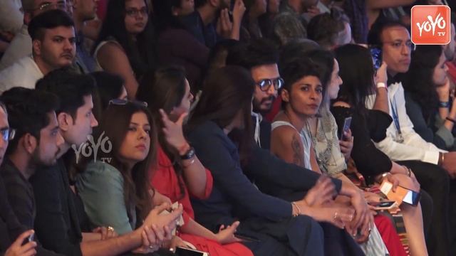 B-Town Celebrities Attend " Antar- Agni" Show | Lakme Fashion Week 2019 | Genila | YOYO TIMES | смотреть онлайн