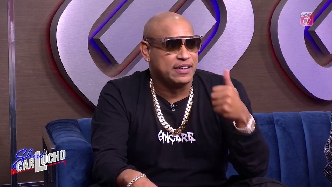 Dictadura, así llama Gente de Zona al régimen que impera en Cuba en El Show de Carlucho смотреть онлайн