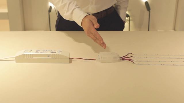 How to Wire LEDs in Parallel | John Cullen Lighting смотреть онлайн