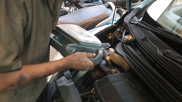 hyundai eon 1.0 L kappa engine oil & oil filter change ( watch this video) смотреть онлайн