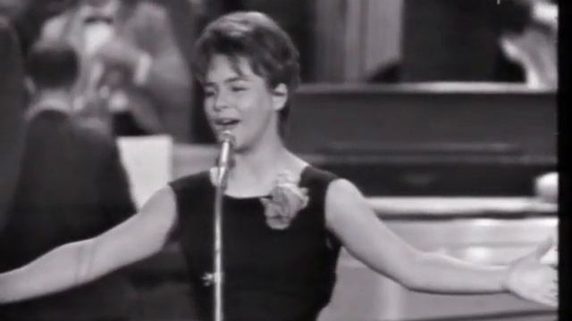 Conny Froboess,Zwei kleine Italiener смотреть онлайн