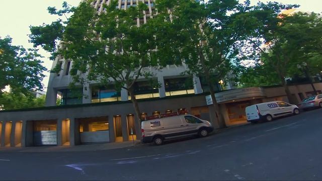 25 Minutes of Pure POV Street Photography with the Sigma 18-35 Art lens - Downtown PDX смотреть онлайн
