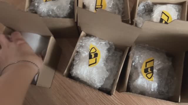 Упаковываю товары на озон. Сборка товаров смотреть онлайн